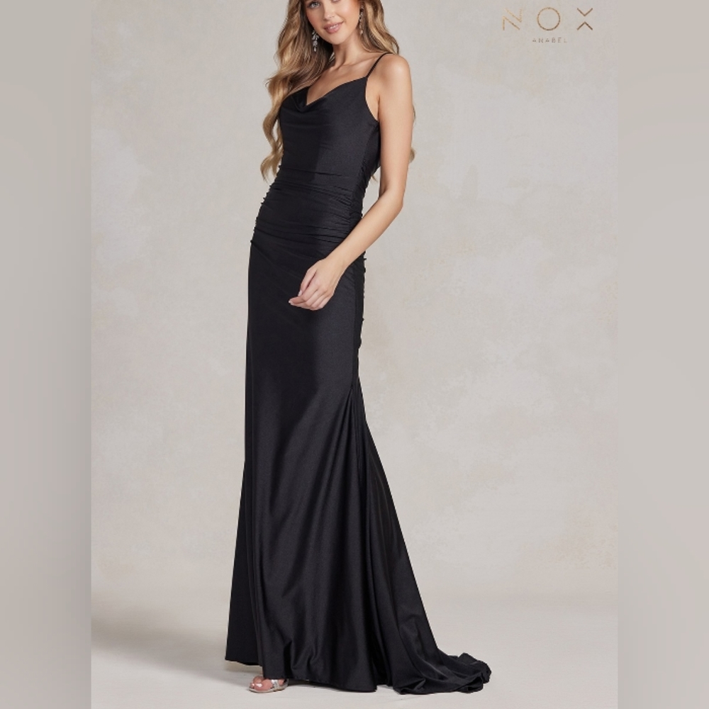 Black formal dress,mermaid red long low back sleeveless dress